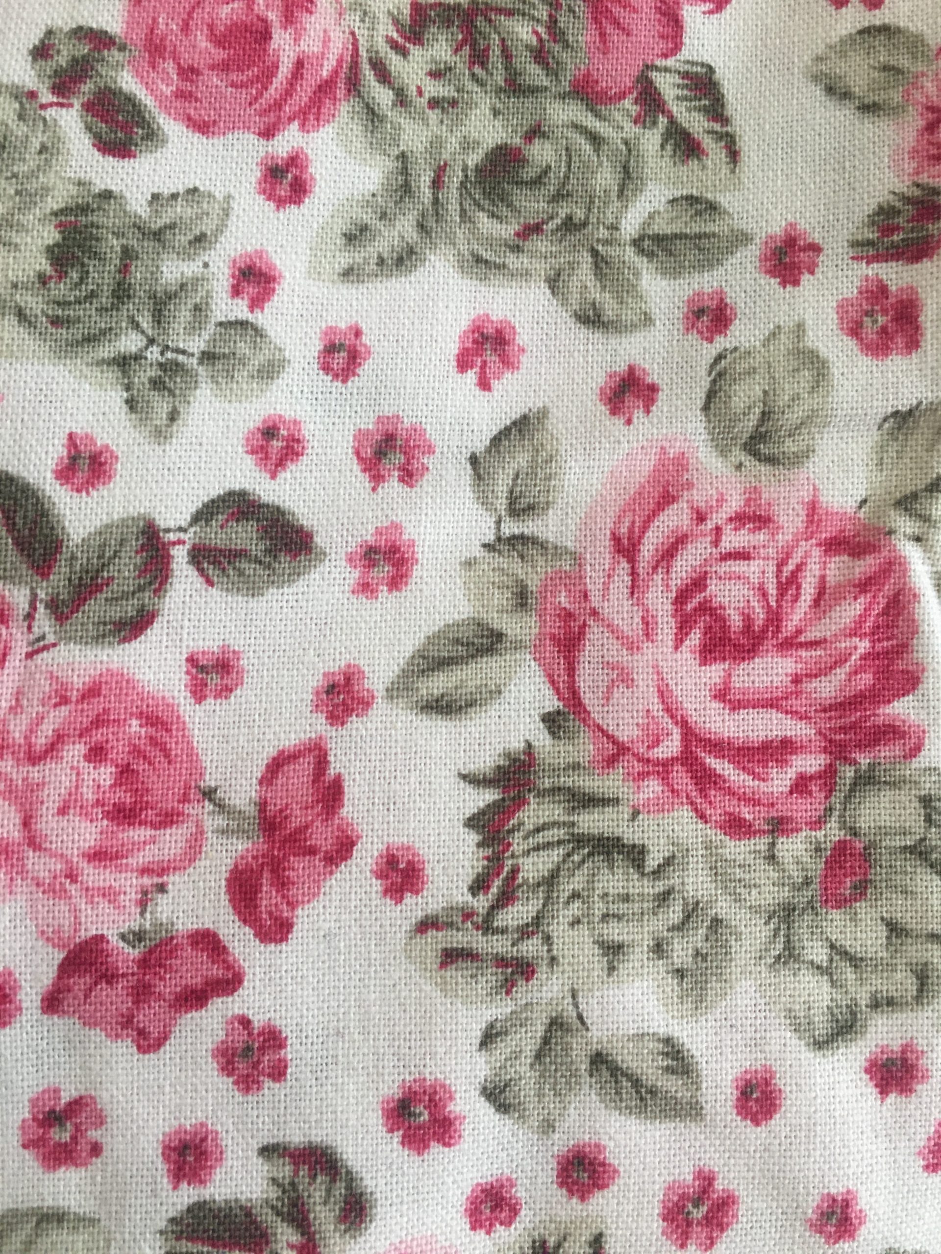 Mini Drawstring Pouch Sewing Kit - LEVEL: Beginner - Image 5