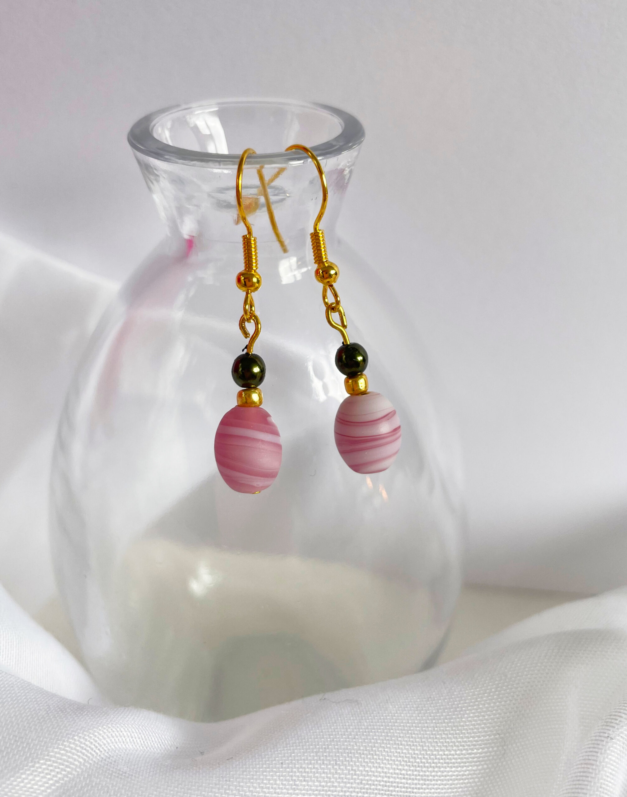 Pink Frosted Ombre Bead Dangle Earrings - Image 2